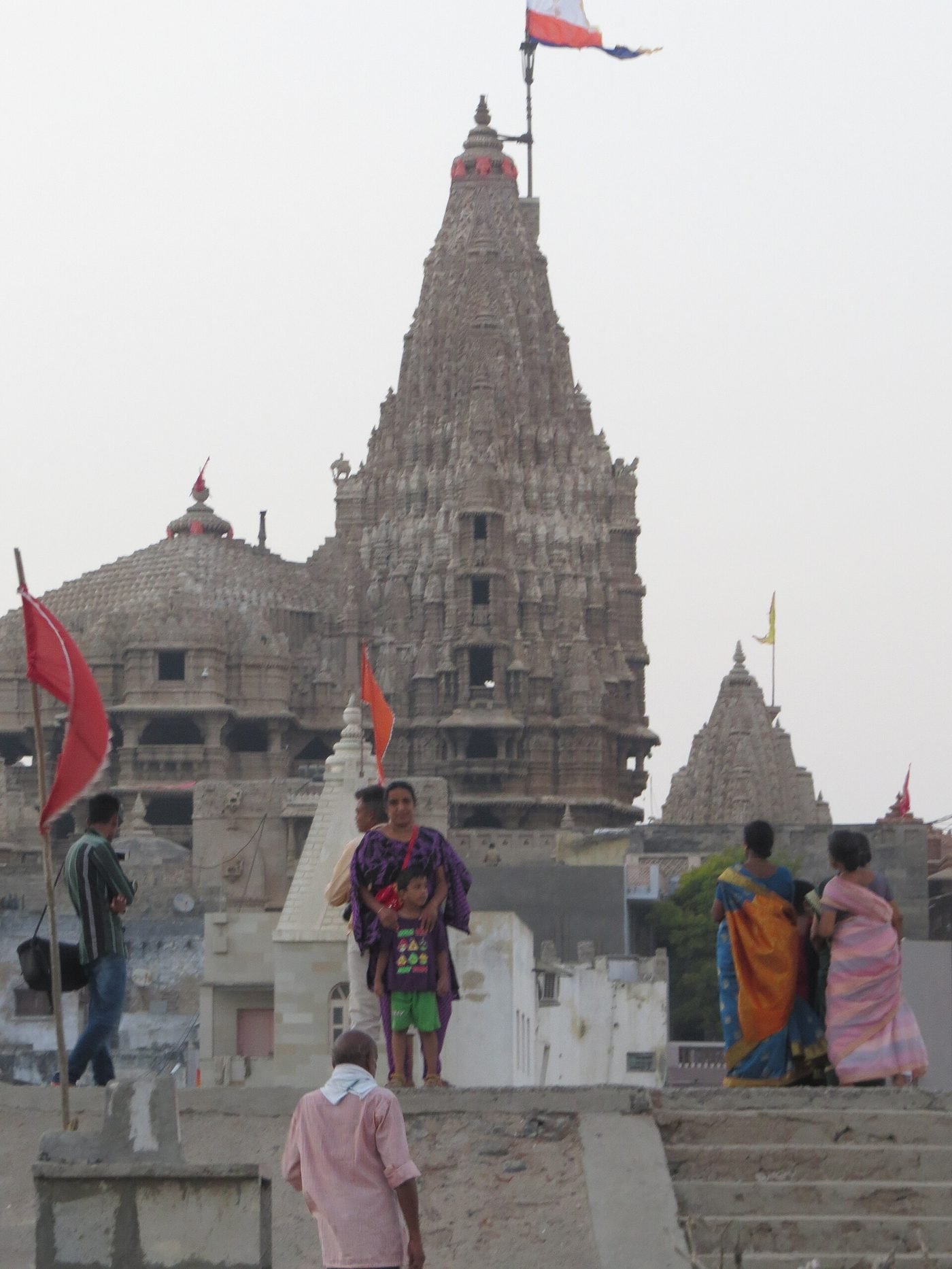Dwarkadhish Temple (Jagat Mandir), Dwarka, Gujarat - photograph 2