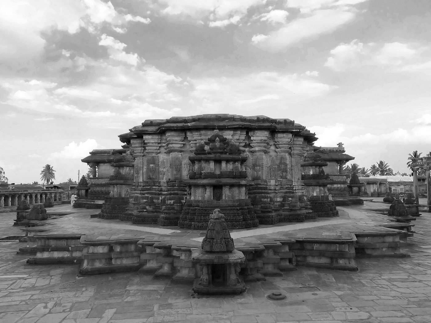 Sri Chennakeshava Temple, Belur, Belur, Karnataka - photograph 4