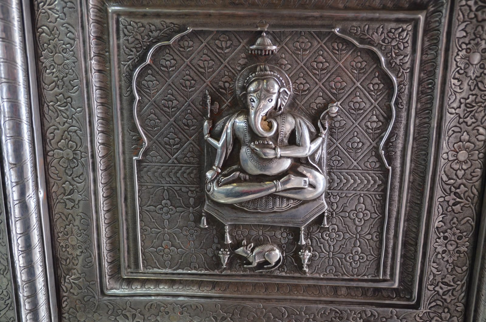 Karni Mata Temple, Deshnoke, Rajasthan - photograph 2