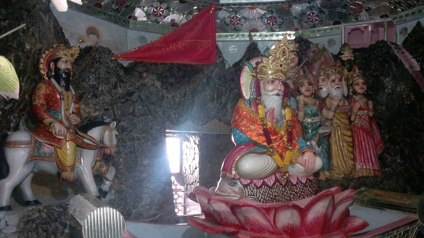 Jagatpita Brahma Mandir, Pushkar, Rajasthan - photograph 4