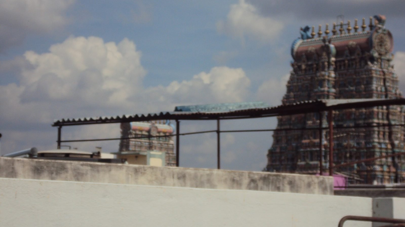Meenakshi Amman Temple, Madurai, Tamil Nadu - photograph 2