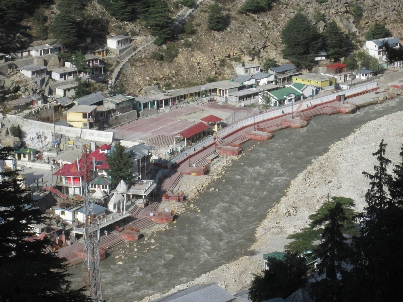 Gangotri Temple, Uttarkashi (Gangotri), Uttarakhand - photograph 4