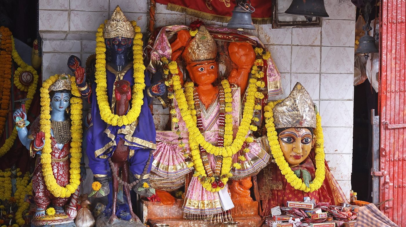 Kalighat Kali Temple, Kolkata, West Bengal - photograph 5
